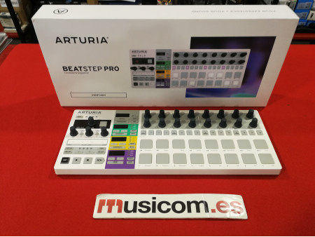 ARTURIA BEATSTEP PRO